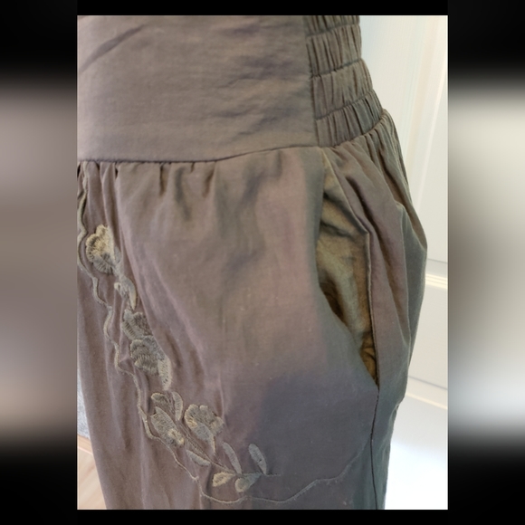 Solitaire Skirt - Picture 3 of 5